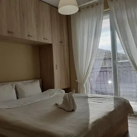 Border House Apartments Apartmán